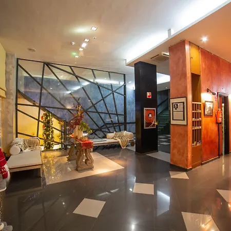 Miramar Ξενοδοχείο 3*