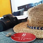 Miramar Hotel 3*